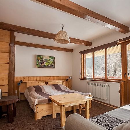 Vatra Hotel Jaremtje Exteriör bild